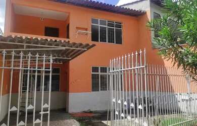 Imagem: A casa e possui 2 Dormitórios, Suítes, 3 Banheiros, 1 Vaga