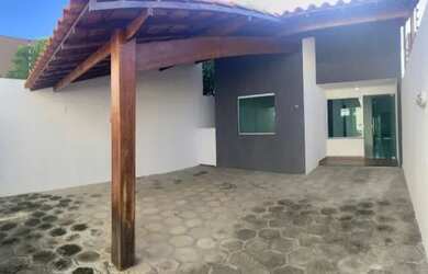 Imagem: O apartamento possui 2 Dormitórios, 1 Banheiro, 2 Vagas na