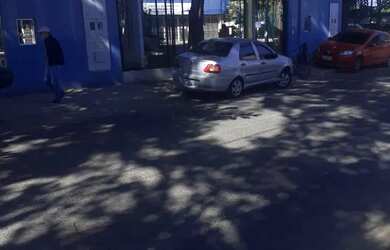 Imagem: A casa possui 2 Dormitórios, 2 Banheiros, 1 Vaga na garagem