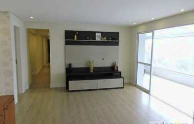 Imagem: O apartamento possui 4 Dormitórios, 5 Banheiros, 2 Vagas na