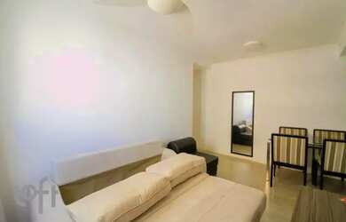 Imagem 1: Apartamento à venda em Aclimação com 57 m², 2 quartos, 1 vaga