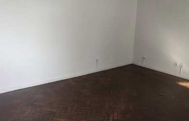 Imagem 8: Apartamento para venda possui 40 metros quadrados com 1 quarto em Catete...