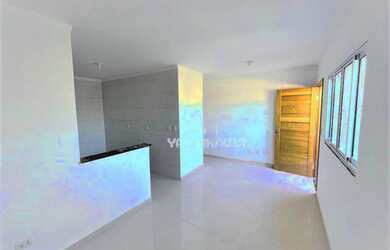 Imagem: A casa possui 2 Dormitórios, 3 Banheiros, 2 Vagas na garagem