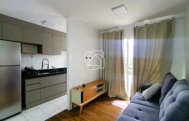 Imagem: O apartamento possui 2 Dormitórios, 1 Banheiro, 1 Vaga na garagem