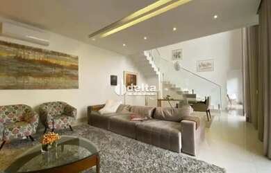 Imagem 8: Casa disponível para venda no bairro Jardim Karaíba em Uberlândia MG