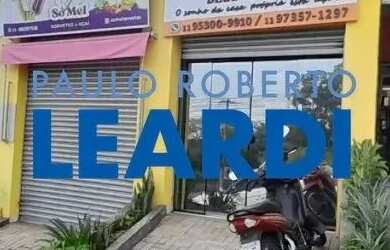 Imagem: O depósito possui 5 Vagas na garagem, 196m² de Área e está