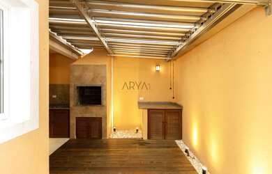 Imagem: A casa em condomínio possui 4 Dormitórios, 4 Banheiros, 2