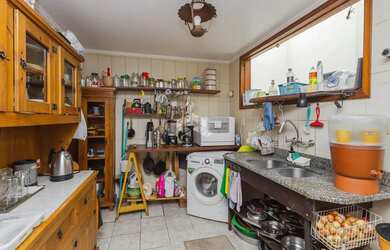 Imagem 10: Casa de 5 dormitórios no Bairro Menino Deus próxima a Orla do Guaíba