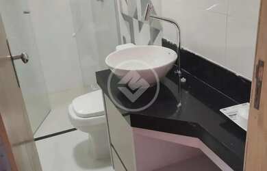 Imagem 3: aCasa toda no porcelanato, Parque Ateneu, próximo aos condomínios. R$590.000,00