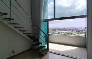 Imagem: O apartamento possui 1 Dormitório, 1 Banheiro, 2 Vagas na garagem