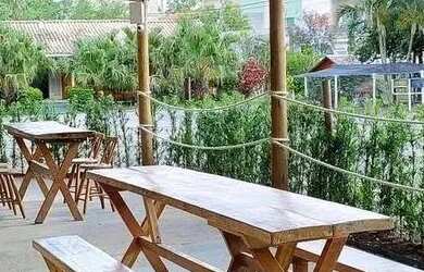 Imagem: A casa possui 4 Dormitórios, 2 Banheiros, 2 Vagas na garagem