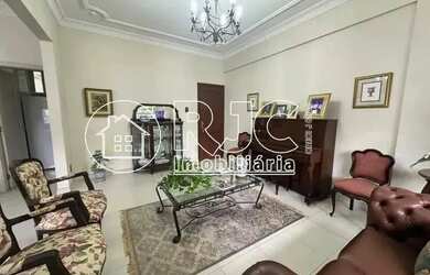 Imagem: O apartamento possui 3 Dormitórios, 3 Banheiros e 128m² de