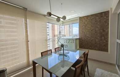 Imagem: O apartamento possui 4 Dormitórios, 3 Banheiros, 3 Vagas na