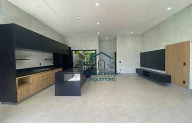 Imagem: A casa em condomínio para alugar possui 4 Dormitórios, 5 Banheiros