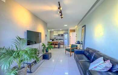 Imagem: O apartamento à venda possui 3 Dormitórios, 2 Banheiros, 2