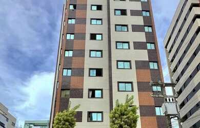 Imagem: O apartamento possui 1 Dormitório, 1 Banheiro, 1 Vaga na garagem