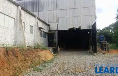 Imagem 4: GALPÃO - UNA - SP. 2.500m² de Área