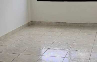 Imagem: O depósito possui 1 Vaga na garagem, 35m² de Área e está