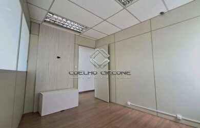 Imagem 7: Sala Comercial com 2 banheiros à Venda, 60m² por R$395.000,00