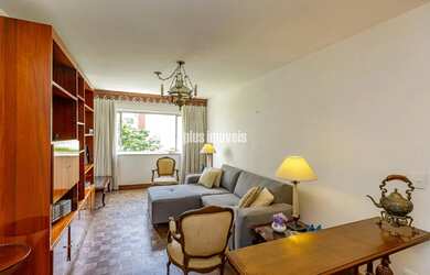 Imagem: O apartamento possui 4 Dormitórios, 2 Banheiros, 1 Vaga na