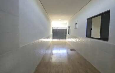 Imagem: A casa possui 3 Dormitórios, 3 Banheiros, 3 Vagas na garagem