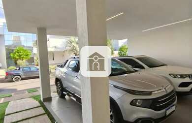 Imagem: A casa em condomínio possui 4 Dormitórios, 5 Banheiros, 2