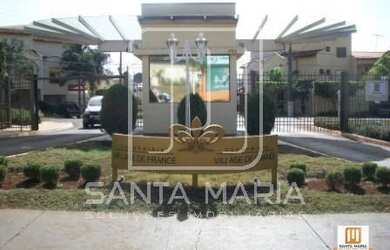 Imagem: A casa em condomínio possui 4 Dormitórios, 3 Banheiros, 2