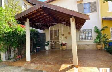 Imagem: A casa em condomínio possui 4 Dormitórios, 4 Banheiros, 2