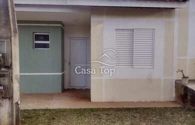 Imagem: A casa possui 2 Dormitórios, 1 Banheiro, 1 Vaga na garagem