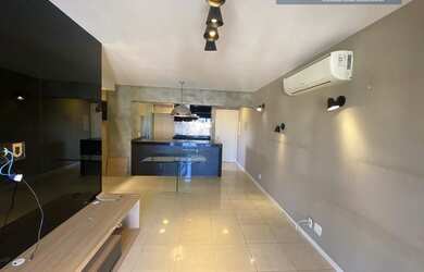 Imagem: O apartamento possui 2 Dormitórios, 2 Banheiros, 2 Vagas na