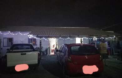 Imagem 4: Vende se casa de esquina. Varanda, 426m² de Área, 2 Vagas na garageme2...