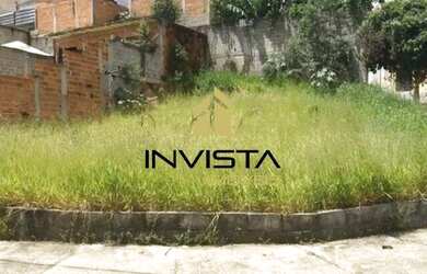 Imagem: O terreno possui 318m² de Área e está localizado em Loteamento