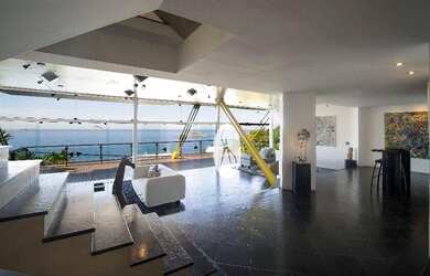 Imagem 7: Personalidade e vista sensacional em condomínio de alto luxo