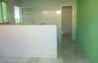 Imagem: A casa possui 3 Dormitórios, 2 Banheiros e está localizado