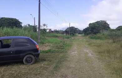 Imagem 7: Vende-se casa. 100m² de Área, 4 Vagas na garageme1 Dormitório