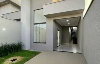 Imagem: A casa possui 2 Dormitórios, 1 Banheiro, 1 Vaga na garagem