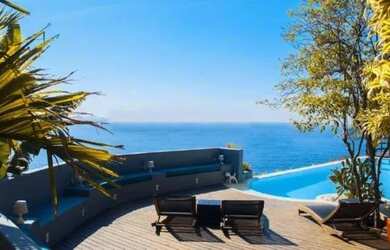 Imagem 4: Casa Cinematográfica entre o mar e montanha no Joá