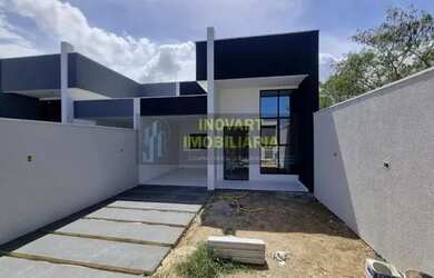 Imagem: A casa possui 3 Dormitórios, 1 Banheiro, 2 Vagas na garagem