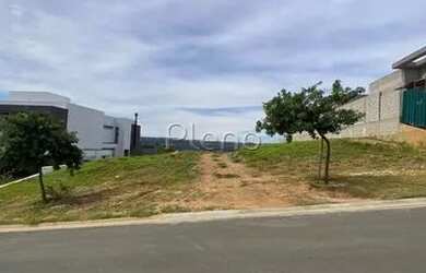 Imagem: O terreno possui 1.200m² de Área e está localizado em Loteamento