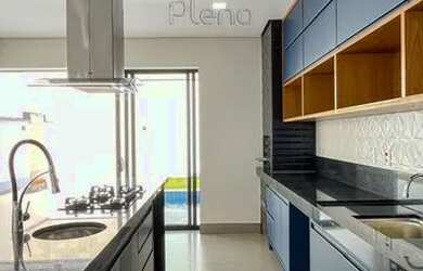 Imagem 8: Venda Casa com 195,00 metroQuadrado, 3 dormitório s , 4 vaga s . Swiss...