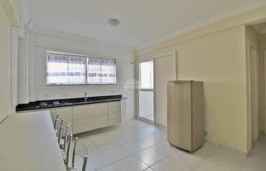 Imagem: O apartamento possui 1 Dormitório, 1 Banheiro, 1 Vaga na garagem