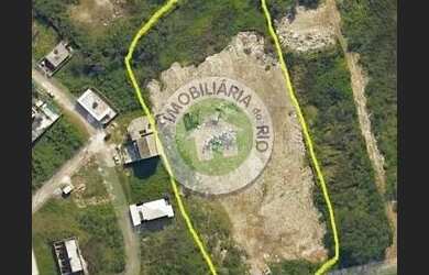 Imagem: O terreno possui 10117m² de Área e está localizado em Vargem