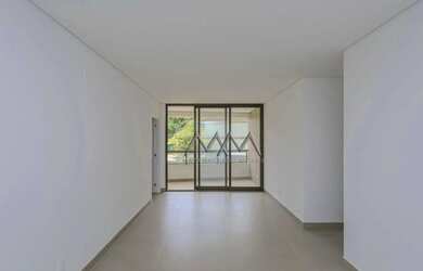 Imagem: O apartamento possui 3 Dormitórios, 3 Banheiros, 2 Vagas na