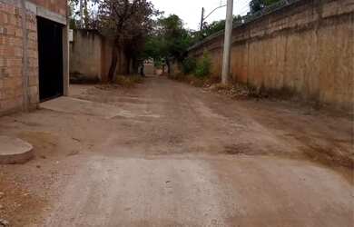 Imagem: O terreno possui 120m² de Área e está localizado em Ponte