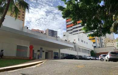 Imagem: O depósito possui 5 Vagas na garagem, 5.000m² de Área, Imóvel