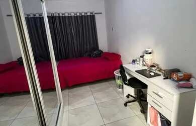 Imagem 10: Casa Residencial com 4 Quartos, 2 Vagas e Quintal no Parque Piauí Teresina