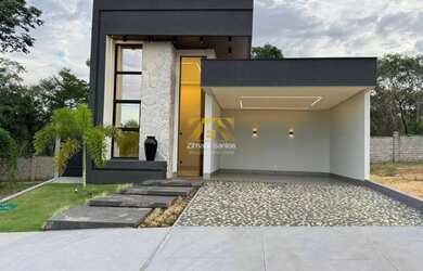 Imagem: A casa em condomínio possui 3 Dormitórios, 3 Banheiros, 2