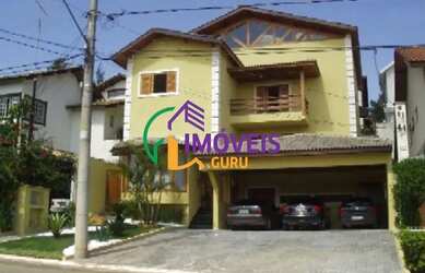 Imagem: A casa em condomínio possui 4 Dormitórios, 5 Banheiros, 5