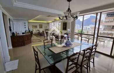 Imagem: O apartamento possui 4 Dormitórios, 5 Banheiros, 3 Vagas na