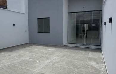 Imagem 2: Linda Casa com 3/4 sendo 1 suíte - Área Gourmet - a 100metros da Av...